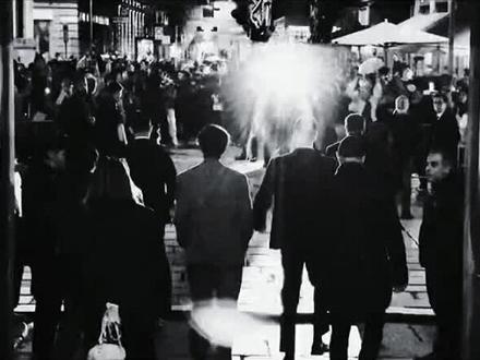 当巴洛克金绣遇上少年棱角,当野性张力融合破碎温柔——丁禹兮在米兰时装周,用三套造型解锁Versace的意式美学,生图封神,真诚圈粉。 #南部档案张海虾#花开锦绣赵凌#丁禹兮