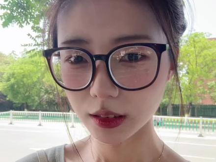 要不要亲亲啊 看完自己笑了十分钟才发出来 原声:@DANK1NG #danking #蛋king #路边碎碎念