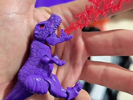 变形金刚霸王龙加特效件更酷! #模型玩具分享 #创作者中心 #创作灵感