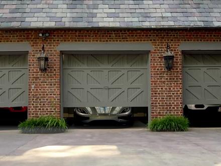 三个小伙开着来自威马野的科尼塞克,不料酿成大祸 #汽车 #极品飞车 #科尼塞克 #野马 #威马野