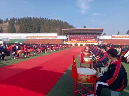 郧西一中百日誓师大会#最难忘的瞬间 #决战高考为梦想而战 #加油少年未来可期 ✊✊✊✊✊