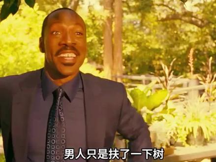 话痨被诅咒,命运与大树相连,每说一个字掉一片树叶 #电影