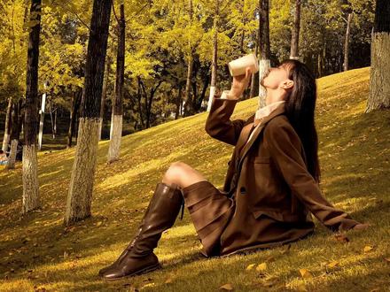 中央公园银杏叶已经黄啦!快来打卡秋天的浪漫! #重庆情侣约会好去处 #银杏黄了#重庆枫叶红了 #中央公园 #周末去哪里玩