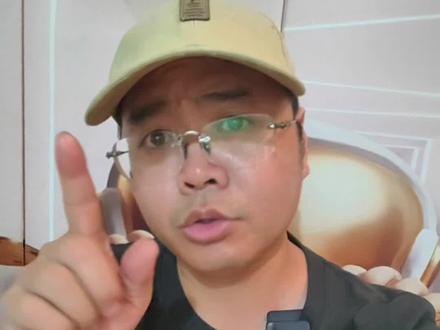粤超苏超都是选用海豚作为赛事吉祥物,是巧合还是借鉴?#广东dou知道 #苏超吉祥物 #粤超 #足球的魅力