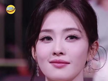 #时代峰峻 一直在倒闭的路上#白鹿 #张艺凡 #时代少年团 #微博之夜