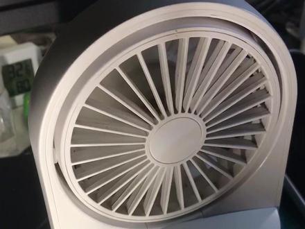 小风扇电池有电但不用 真奇怪