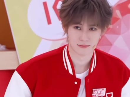 666哥俩又整活了是吧???@时代少年团-张真源 @时代少年团-贺峻霖