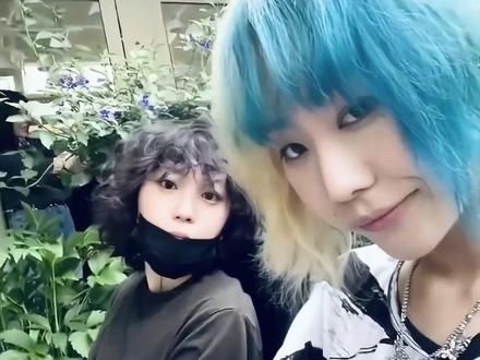 同是亲姐妹,为何窦靖童乘父母东风不断破圈,两妹妹却活出反差人生?#李嫣 #王菲 #窦靖童 #内容启发搜索 #影娱热点团