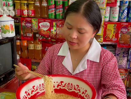 小时候爸妈不在家的时候,你会哭吗?吃过这些零食的都奔三了吧!#怀旧零食 #童年 #8090后
