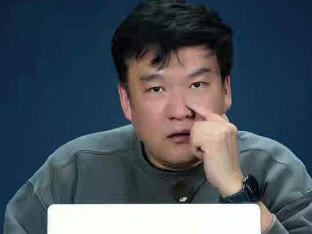 小米Xiaomi Book Pro 14 上手 轻薄本的外观,性能本的内在。拿到手机感觉就是真轻,但第三代英特尔酷睿 Ultra X7 358H 处理器保证了它的性能不掉队,追求便携高性能,选它不错。
#小米 #轻薄本推荐 #笔记本电脑 #数码科技