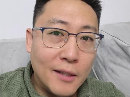 机器人放平心态,在明年