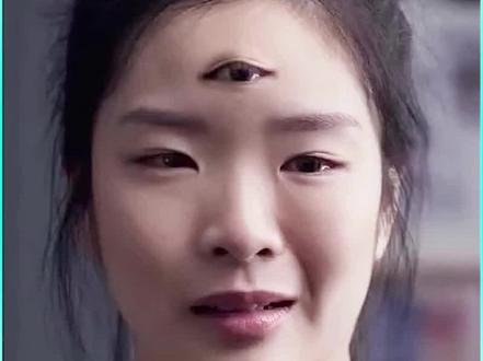 女人长出第三只眼,结果男友也不是普通人#我的观影报告