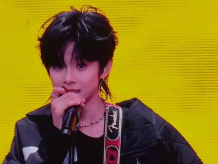 有这张脸拿什么输 思罕宝宝你帅!#陈思罕狼尾妆造 #陈思罕 #tf家族新音演唱会