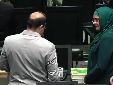 伊朗内鬼终于找到了,以色列摩萨德女间谍,在伊朗高层核心圈潜入多年