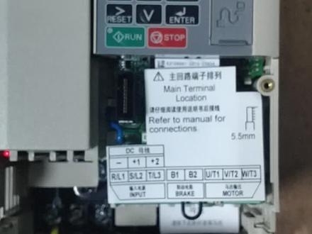 安川变频器V1000系列设置参数步骤。