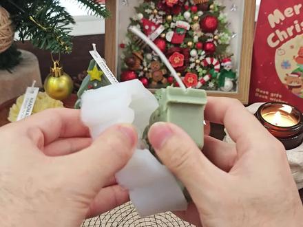 低成本|DIY圣诞🎄氛围感蜡烛详细教程 圣诞节快@你的闺蜜一起做蜡烛吧#圣诞礼物 #香薰蜡烛 #圣诞蜡烛 #手工diy #圣诞