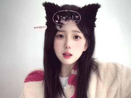 月儿在手中开呀怀儿笑 #桃花笑 #桃花笑手势舞 #翻唱 #变装 #音乐一响年味拉满