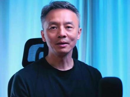 支付宝充AI会员,三步搞定 使用支付宝,三步就可以轻松搞定三大主流AI模型的会员充值,不需要国际信用卡,不需要繁琐的认证。#钱智说 #AI #会员 #ChatGPT #支付宝