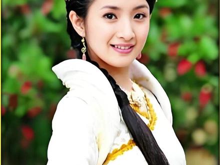 去世半年的男人竟睁开眼睛,却发现自己被铁链禁锢 #好剧分享 #因为一个片段看了整部剧 #古装 #名场面 #追剧