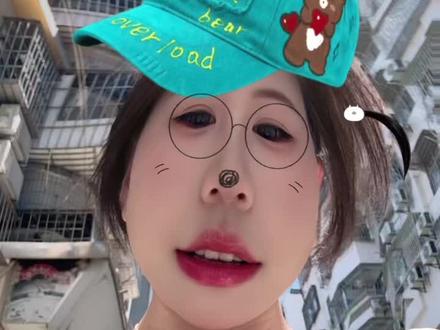 碎花裙我穿出来了 我的POLO衫在哪里?#碎花裙