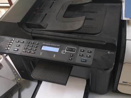 来给两台HP打印机更换硒鼓并打印测试页看打印效果#打印机 #电子技术 #打印机耗材