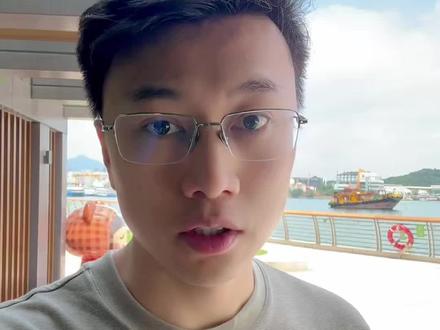 完了抄不了港美股了怎么办? 港股打新持续火爆,美股又在不断创新高,可这政策一出,不能再炒港美股了,这可该怎么办?
#富途 #长桥 #证券公司被罚 #港美股 #身份规划