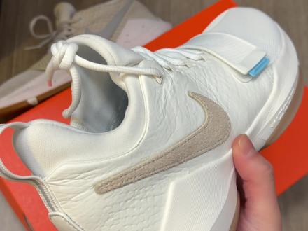 今年的奥莱店长 来了#哎哟喂你鞋真好看 #PG1 #新鞋到了 #保罗乔治