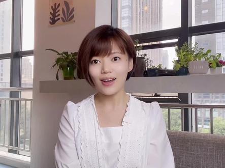 直播间#家长 们关心的——三到六年级孩子的教辅材料推荐。根据孩子能力选择吧!#小学生 #小升初 #开学抖出知识点 #金牌育言家 #开学季