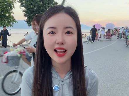 来云南玩昆明-大理-丽江
报多少钱的团才不会被坑呢?
奉劝你啊啊千万别报低价团。
纯玩小团需要多少钱?
住宿,门票,坐车。又到底需要多少钱
这个视频啊
您可以不点赞,
但建议看完真的很有用
#云南旅游#云南旅游攻略#云南旅游推荐 #云南旅游报团#云南旅游纯玩团