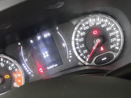 吉普自由侠,保养灯复位必须用12+8连接线