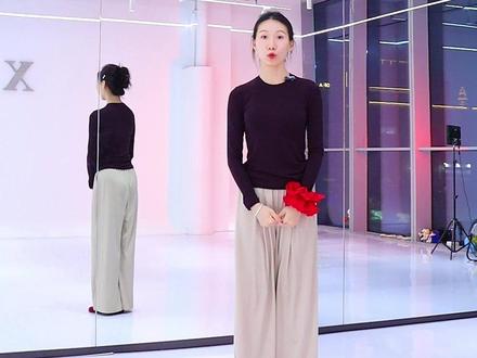 一起来学!红楼梦经典《武家坡》古典舞保姆级教程 #古典舞的美 #武家坡 #零基础学舞蹈 #红楼梦 #古典舞教学