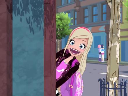 留个好的第一印象#皇家趣学院 #轻漫计划 #动画 #寒假大放送