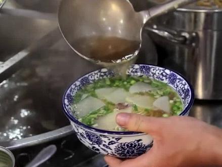 火了25年的“兰州拉面”,为啥没人愿意吃了?4个原因赶走顾客 #牛肉面 #美食 #科普 #甘肃