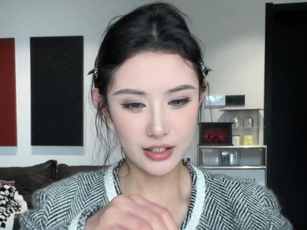 vlog|最近有在变好~#离氛围感美女差一套饰品 #大胆做自己超美的