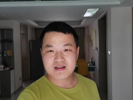 朋友打算更换后排坐垫,闲来无事,帮忙拆一下座椅