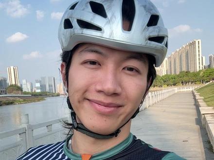 介绍一下我的骑车搭子 #影石Goultra #拇指相机