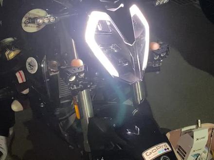 贝纳利小迅龙150s加装射灯,经济实用#散伙机车 #散伙机车女司令