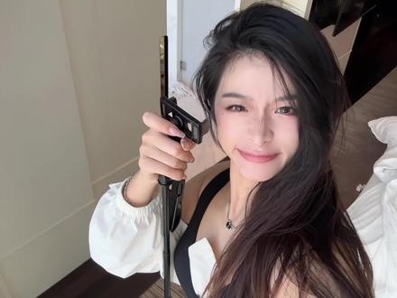 这款自拍架可以带上飞机哦,而且很稳不会晃、喜欢记录生活的适合随身携带哦#便携自拍杆 #拍照神器 #手机支架