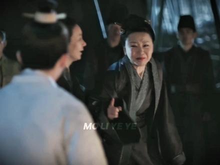 “恨铁不成钢” 王一楠演技大赏
#知否 #小秦氏 #王一楠 #悲剧