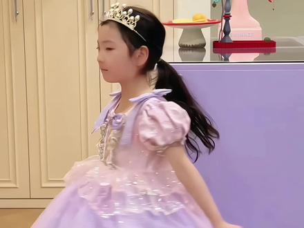 6岁小孩姐沉浸式布置萌可魔法床边小窝 #女儿就是用来宠的#女孩礼物#奇妙萌可玩具#奇妙萌可之闪耀流星#三福