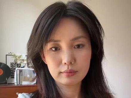 93年白发终于变黑了,今天是期头皮养护小tips,行动起来吧#白发变黑发关注我 #白发