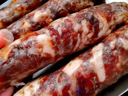 保存香肠,有人直接放冰箱,有人用水洗,教你妙招,放一年都新鲜