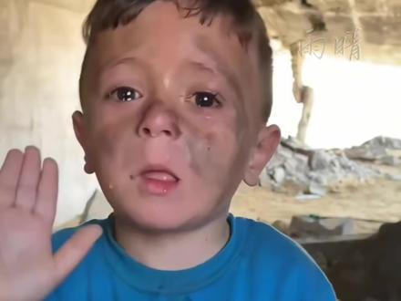 《Mom》宝贝战火摧毁了千万个家~(歌词来自于:@狮子松松(冲60w版) )#mom #世界和平 #蛋仔派对 #Mom翻唱 #高质量 被自己迷倒了~