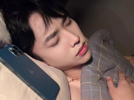 一听一个不吱声#睡前末日小说