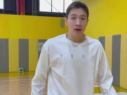 这下谁还说不够#维动#紧身裤#篮球