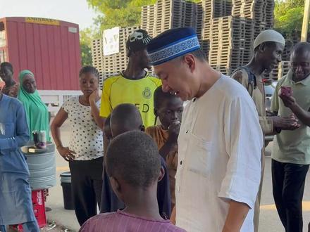 非洲的“两头吃”智慧 #非洲#非洲张酋长#酋长#出海非洲#尼日利亚