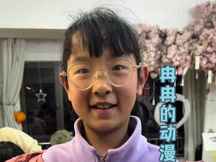 冉冉的真人绘画课进入了新章程!绘画真人Q版人物,相比之前的风格,小伙伴们更喜欢哪一种呢?#爱画画的孩子 #爱画画的冉冉 #动漫人物绘画 #q版人物绘画教程#亲子互动