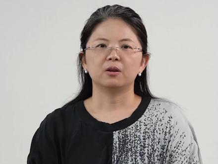 什么情况?都这样了,女主播还不出面道歉。#嘲讽50岁顾客主播将被起诉 #尘记国风旗袍