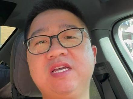玩转理想L9副驾娱乐屏和有线投屏,收费的免费的想看什么看什么!#理想L9 #理想L8 #理想L7