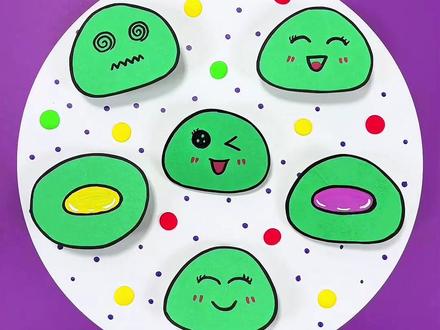 清明节手工《弹跳的青团》 清明节有吃青团的习俗,陪小朋友用卡纸做弹跳的青团手工吧,简单有趣#幼儿园手工 #清明节手工 #亲子手工 #儿童创意手工 #手工diy